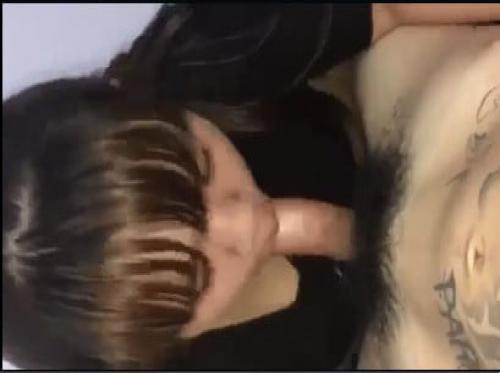 Horny mengambil gambar bersamamu di tempat tidur gantung