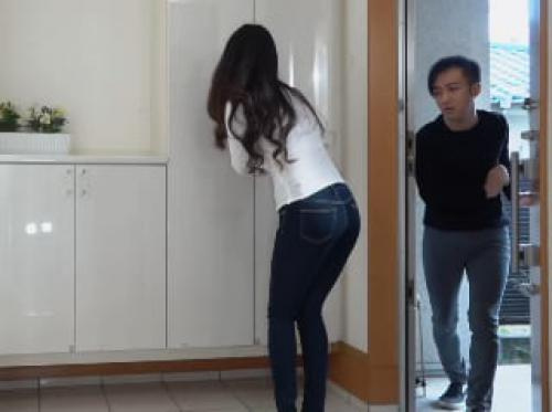 Memperkosa saudara perempuan tetanggaku dan menidurinya dengan besar dan mudah